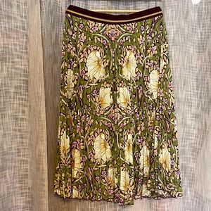 H&M Pleated Mid-Length Statement. Bright colors